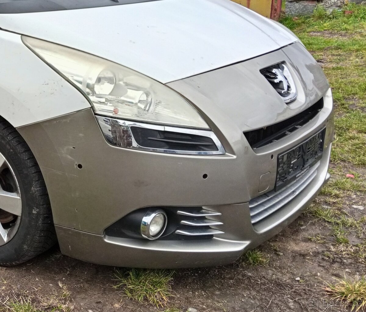 Nárazník Peugeot 5008 - 9