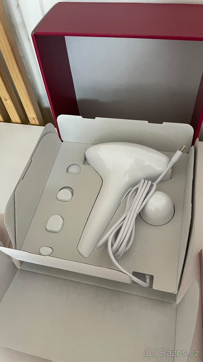 Philips Lumea IPL 9900 - 9