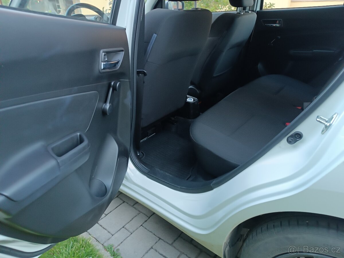 Suzuki Swift, HYBRID - 9