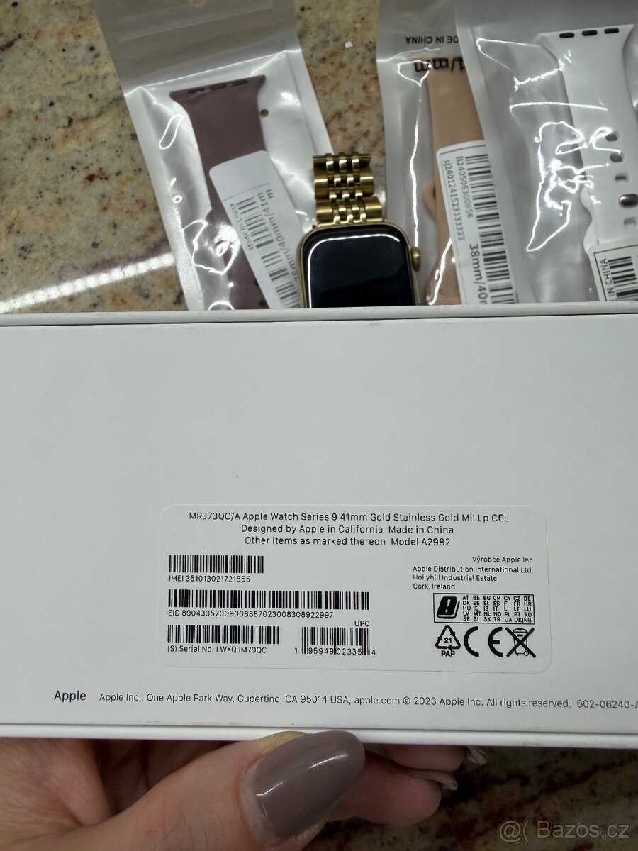 Apple watch 9 cellular zlaté + pásek Burga - 9