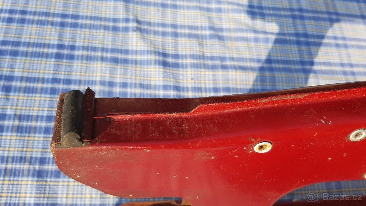 Kryt řetězu panelka 250-350 - 9