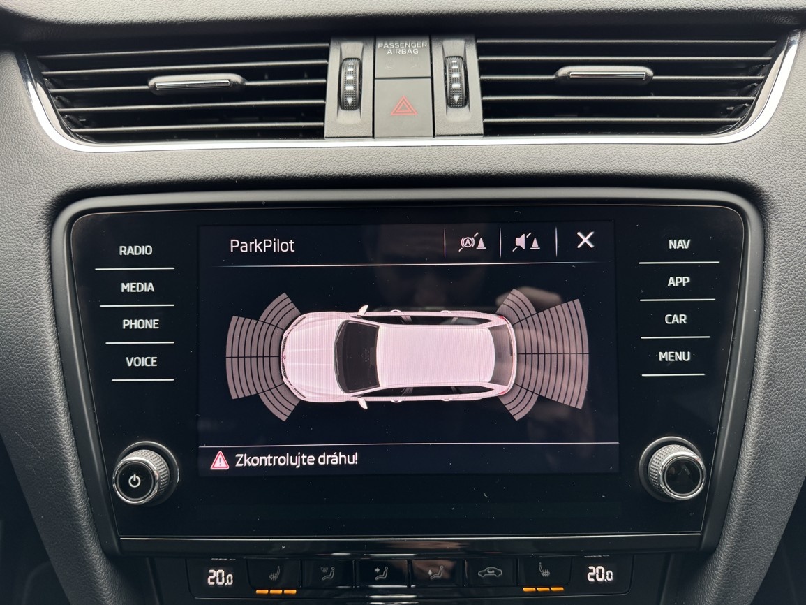 Škoda Octavia RS 2.0TDi DSG Full LED Navi Digi Klima ACC - 9