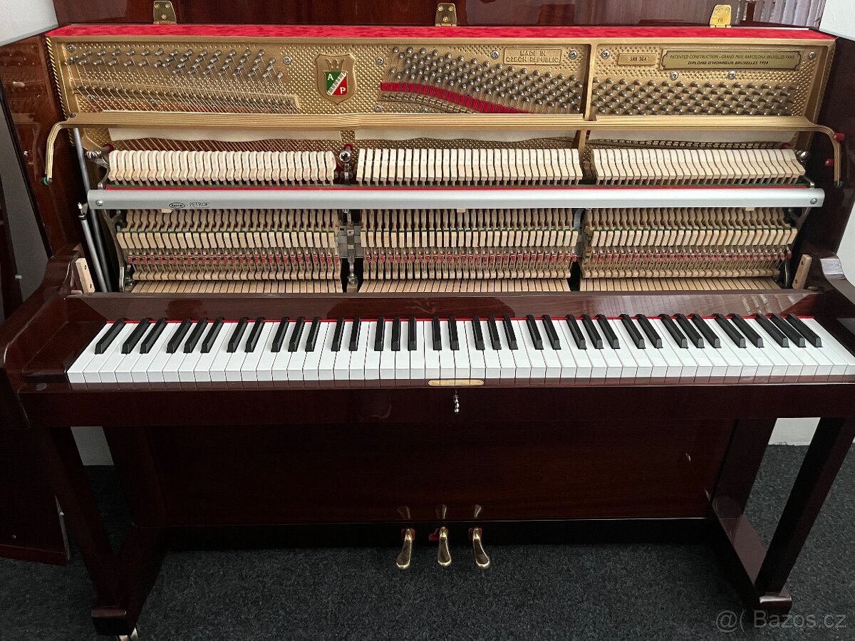 Zánovní Petrof 118 N1 rok v.2003.Renner mechanika.Záruka - 9