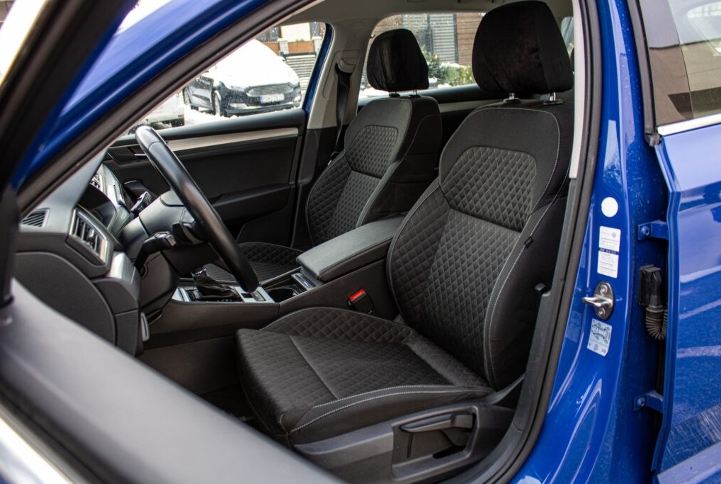 Škoda Superb Combi 2.0 TSI Ambition DSG - 9