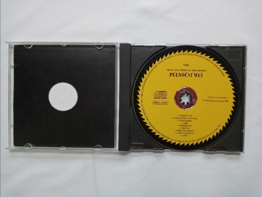 The Plastic People of the Universe - 9