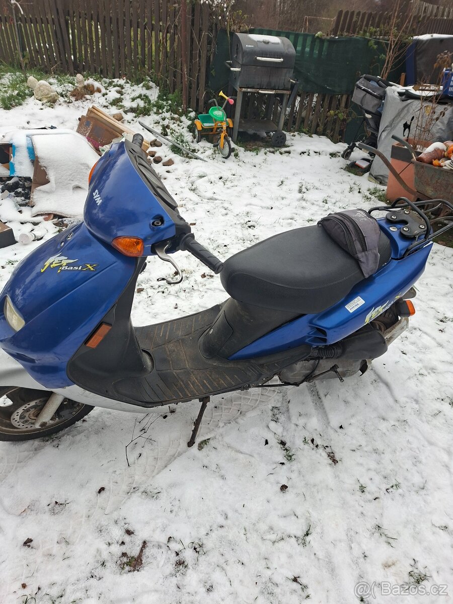 Sym skútr 50ccm - 9