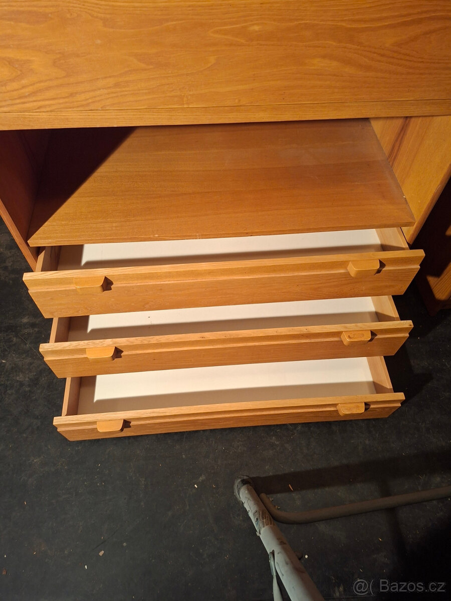 variabilní skřínky - obývací stěna - 9