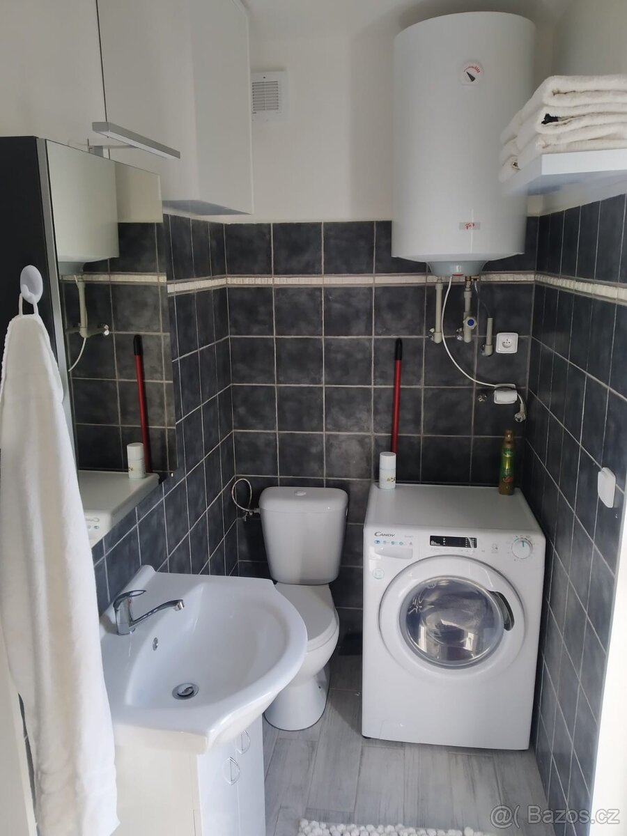 Útulné 2+kk,30m² - 9