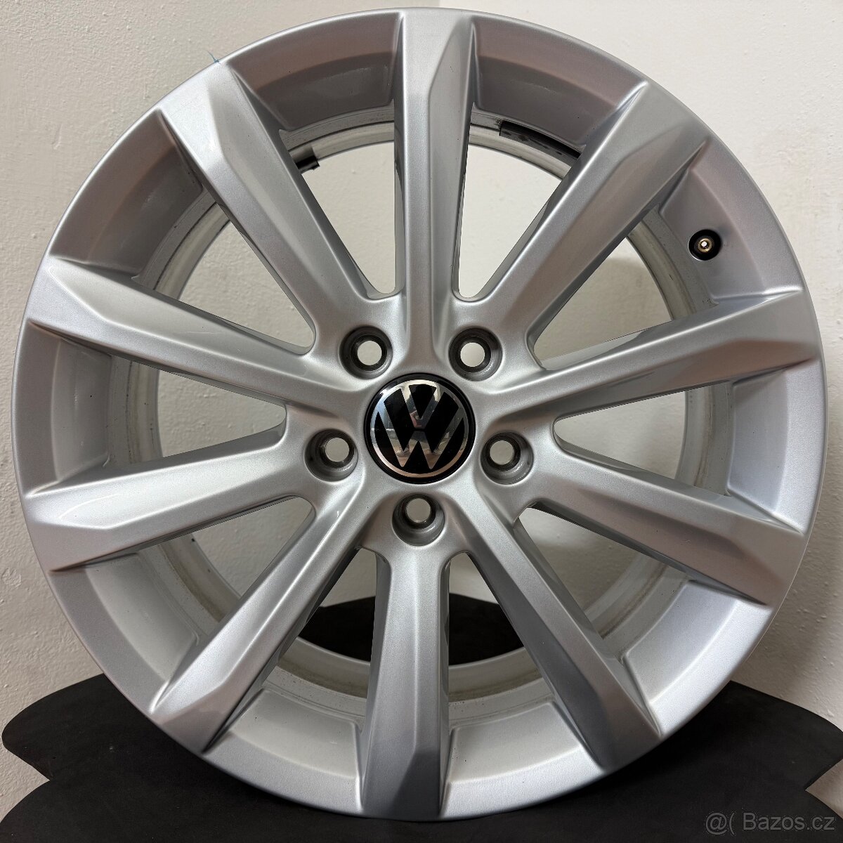 NOVÁ VW PASSAT B8 5x112 R17 ET41 6,5Jx17 57,1mm - 9