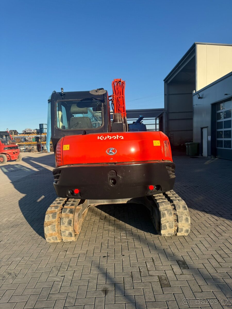 Pásový bagr KUBOTA KX080 - 9