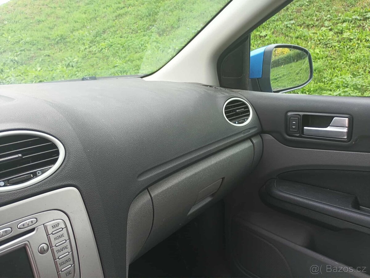 Ford Focus - 9