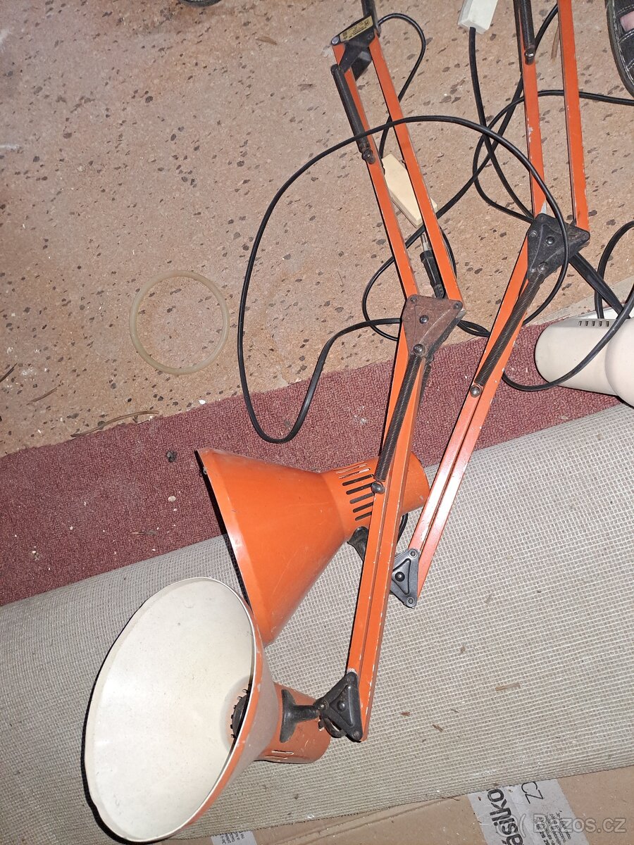 Staré lampy, lampičky a lustry - 9