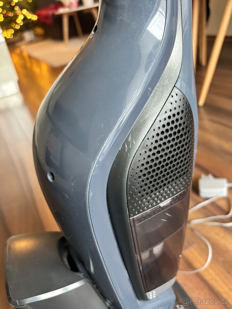 Electrolux tyčový vysavac - 9
