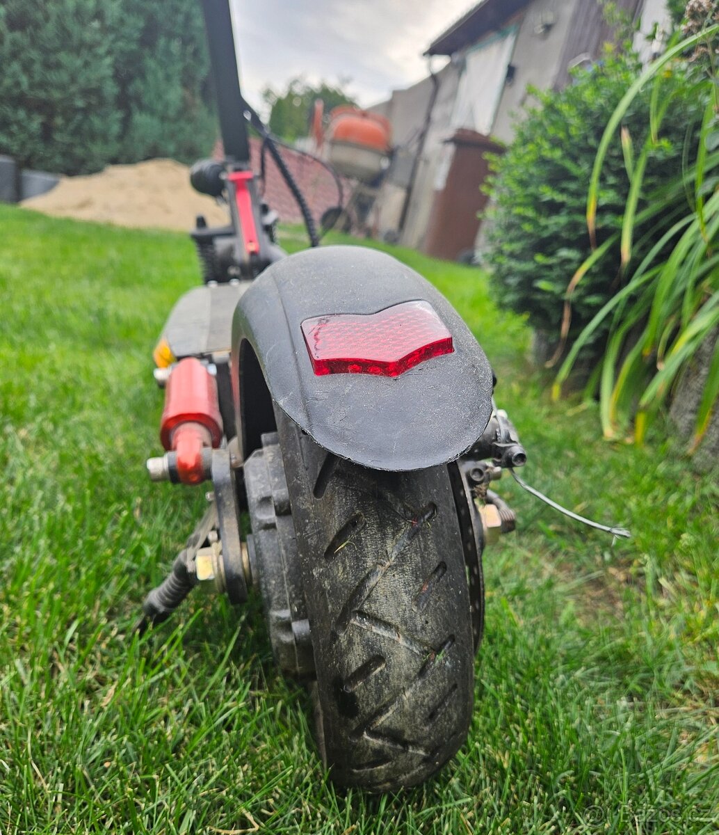 Koloběžka elektrická City Boss 500Watt - 9