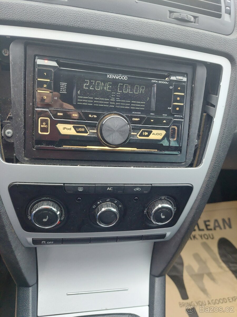 ŠKODA OCTAVIA 1.2 TSi 77kW - 9