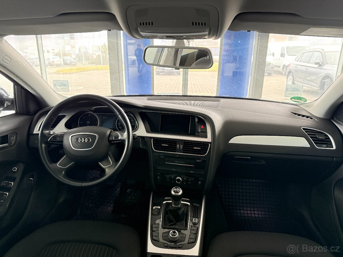 Audi A4 Avant 2,0 TDI 110kW,SERVISKA,S-LINE - 9