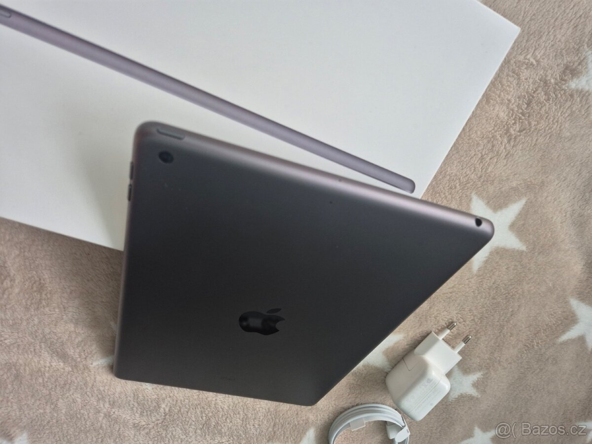 Apple iPad 7. generace 32gb TOP stav - 9