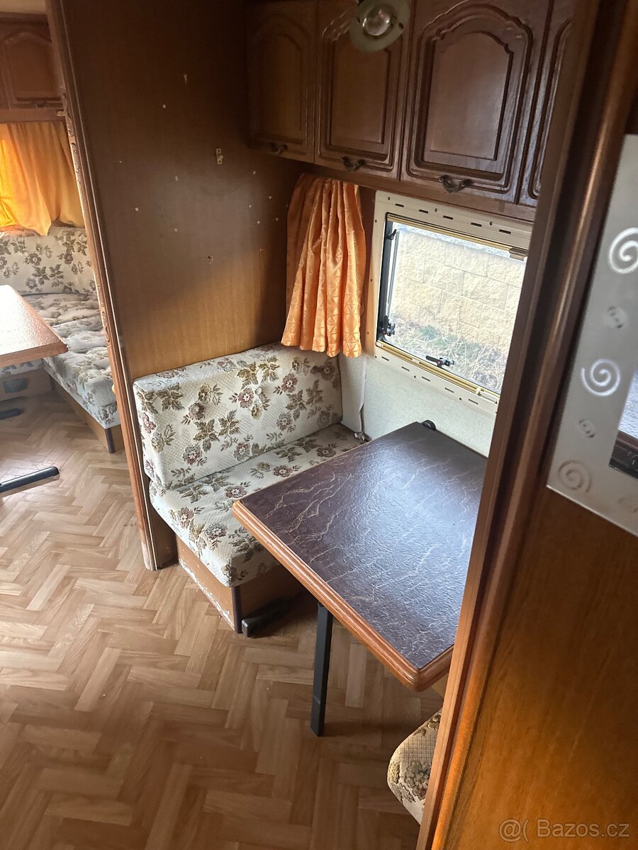 Karavan Hobby - 9