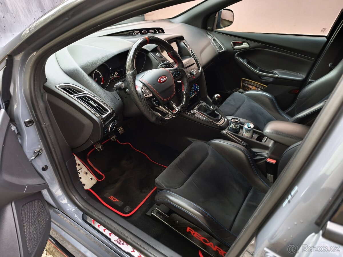 Ford FOCUS ST 2017 - 9