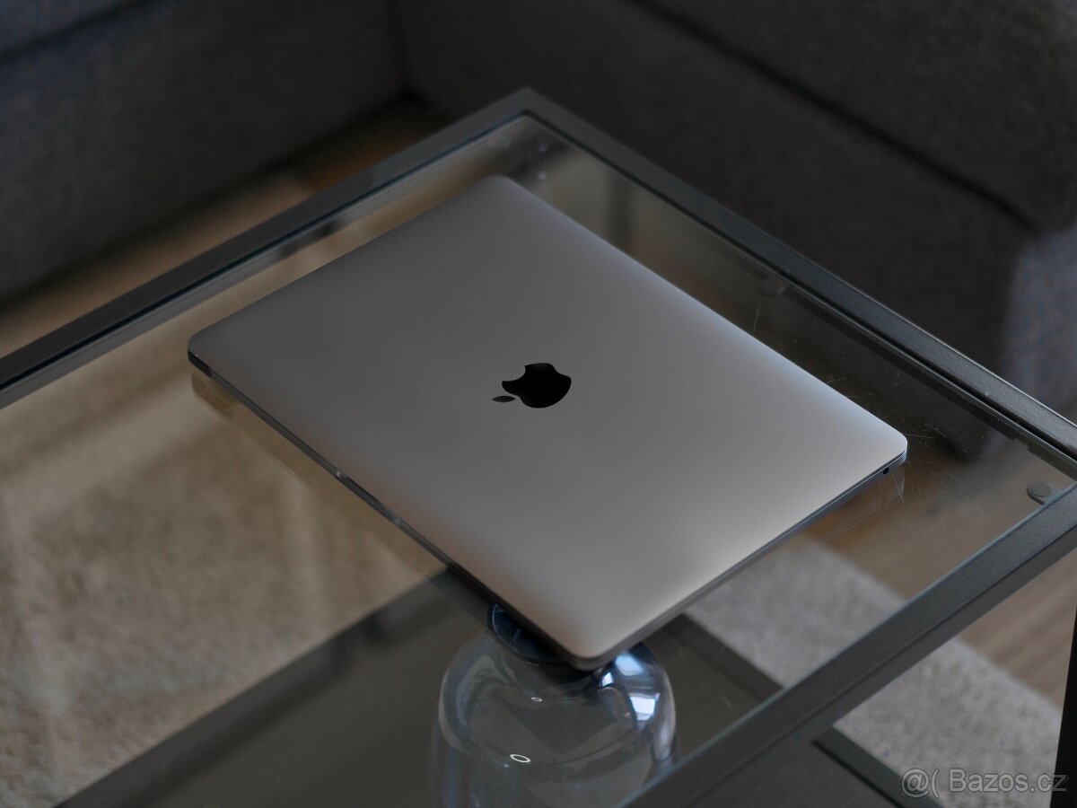 Macbook Pro M1 13" 100% baterie. STAV "JAKO NOVÝ" touchba - 9
