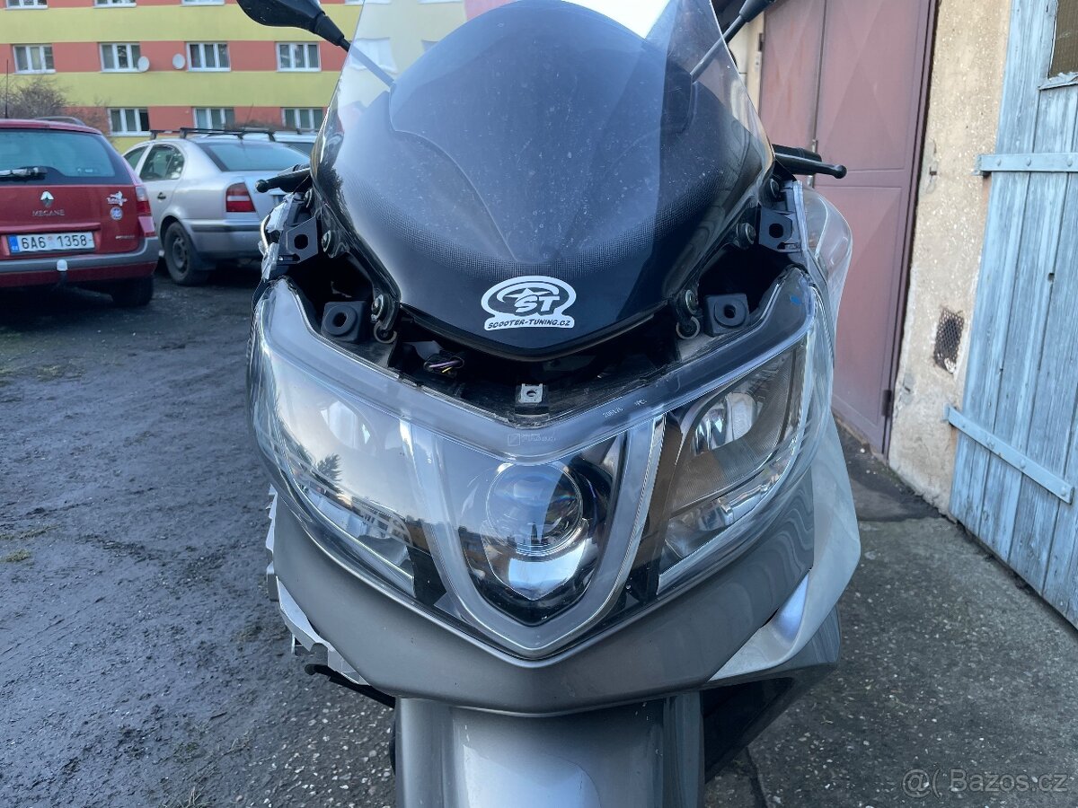 Dily Piaggio X10 - 9