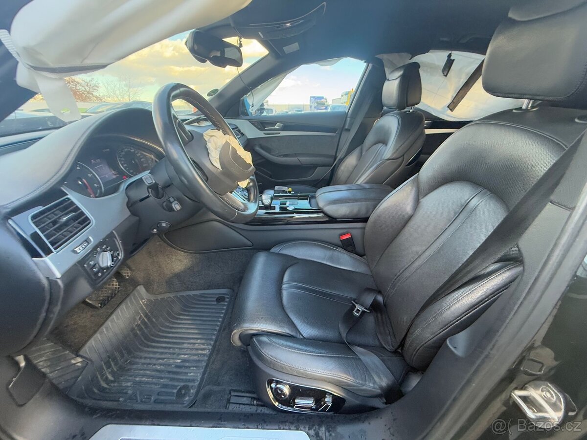 Audi A8 4.2TDi QA night vision motor start 2017 - 9