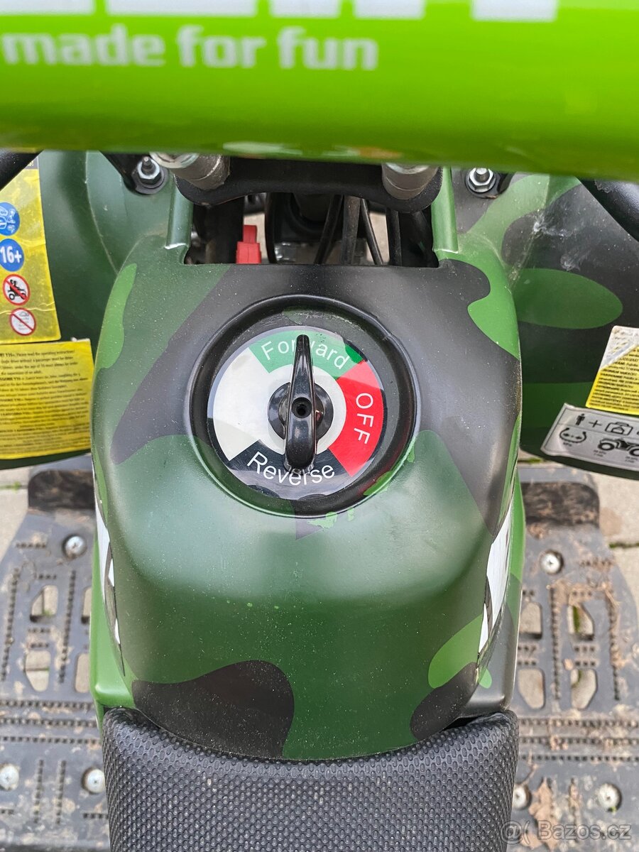 Dětská elektrická čtyřkolka HECHT - 9