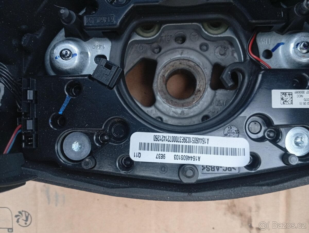 MERCEDES BENZ ML W164 RV 2005-2009 VOLANT KOŽENÝ PĚKNÝ - 9