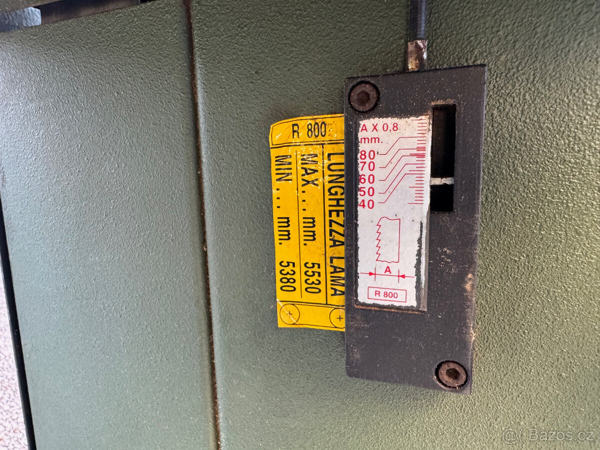 Pásová píla SCM R800 - 9