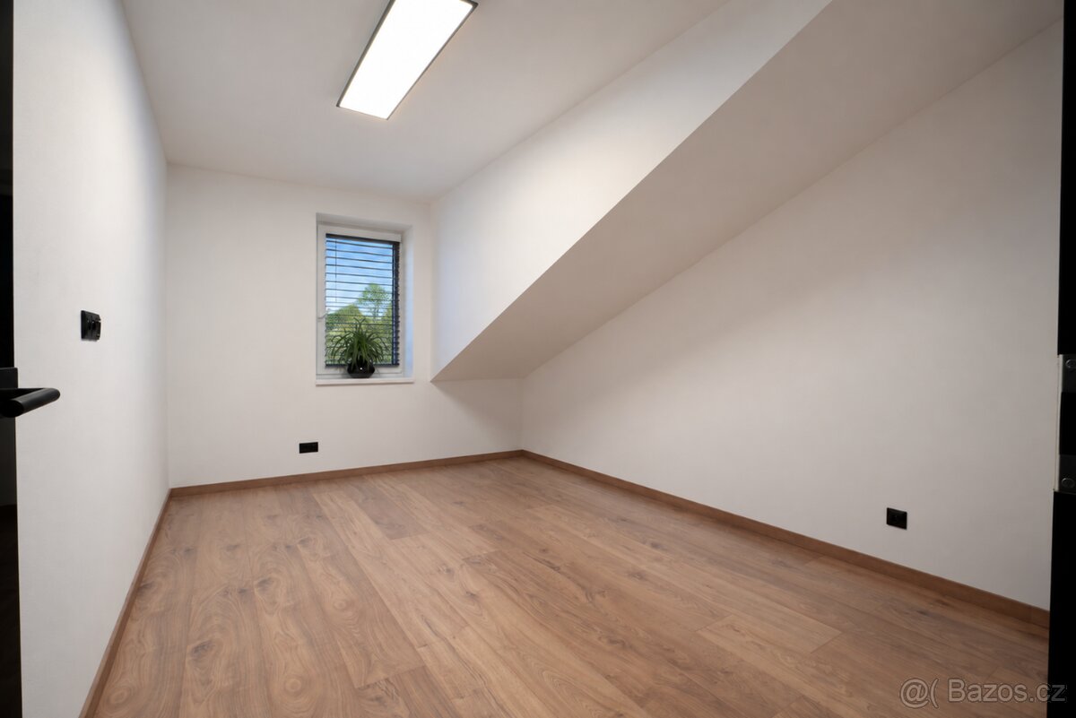 Byt 3+kk | 89 m² | Včelná - 9