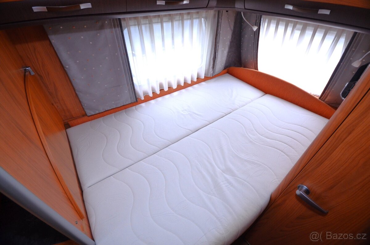 Karavan Bűrstner Trecento 530 TS - 9