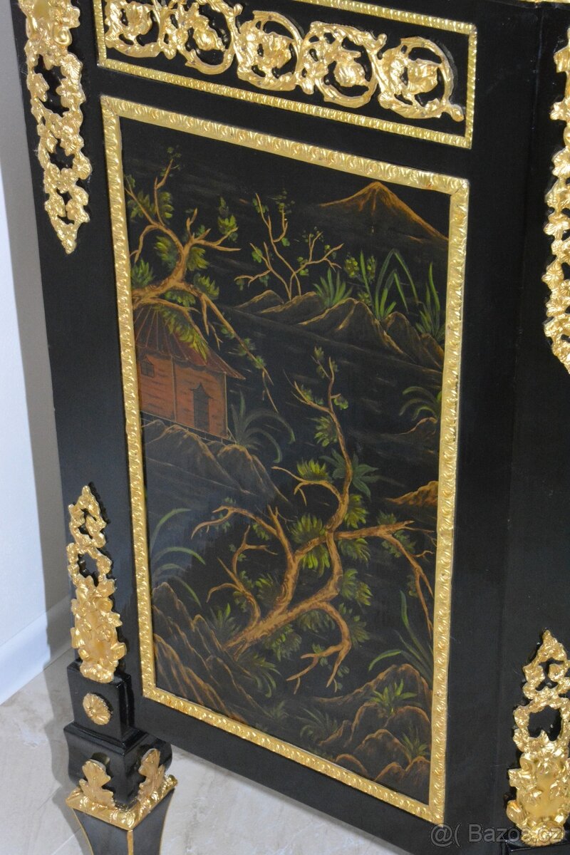 Zámecká malovaná komoda s mramorovou deskou-145 cm - 9