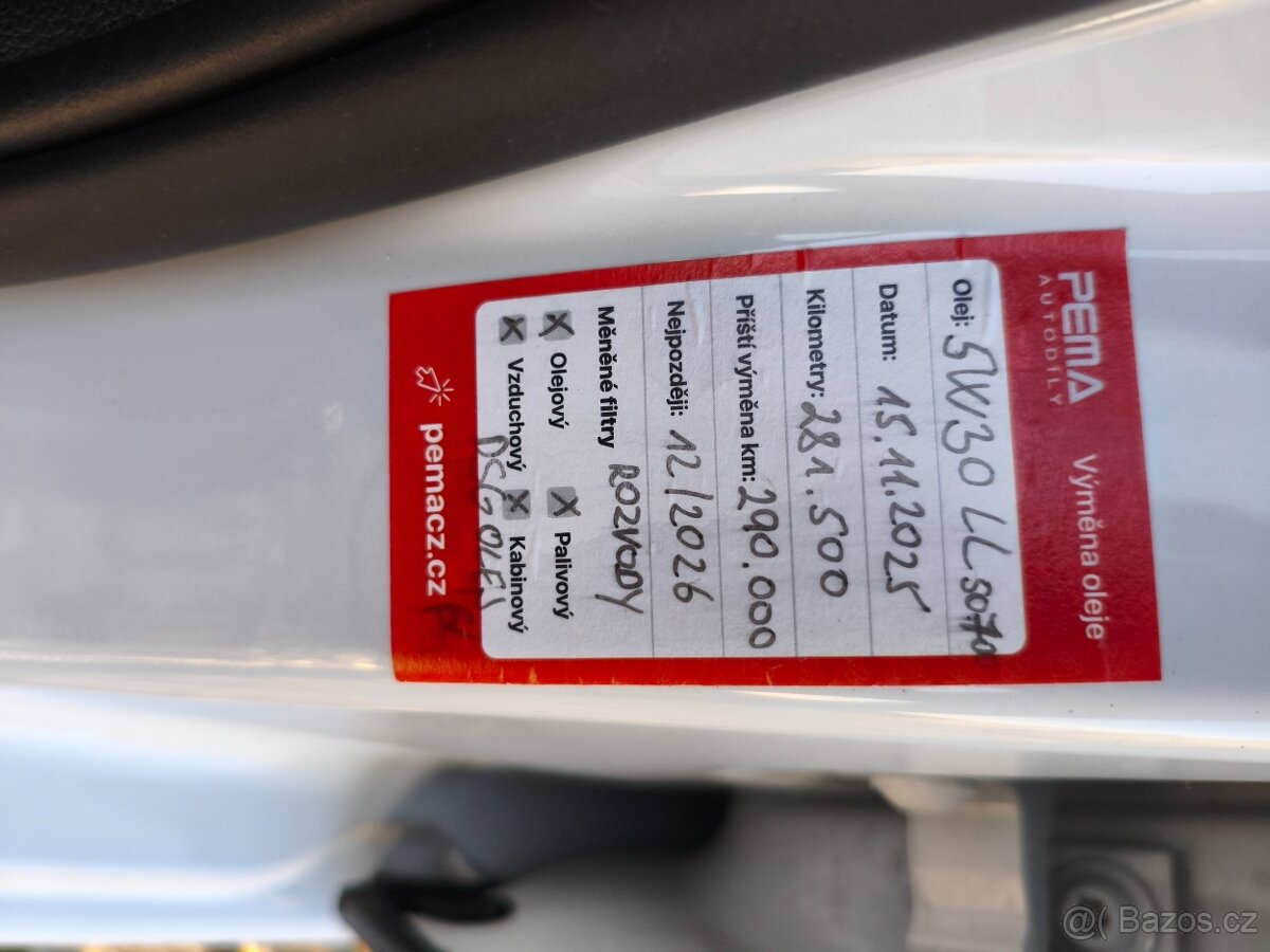 Škoda Octvia RS TDi 135kw DSG,webasto,kamera,tažné,panorama - 9