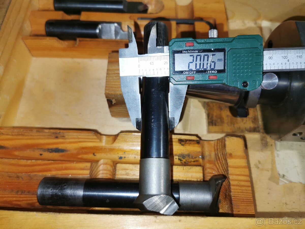 Vyvrtavaci hlavička ISO40 - 9