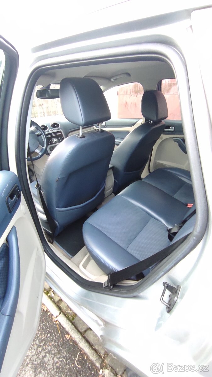 Ford Focus - 9