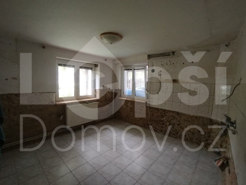 Prodej rodinného domu se dvěmi bytovými jednotkami 118 m2 - 9