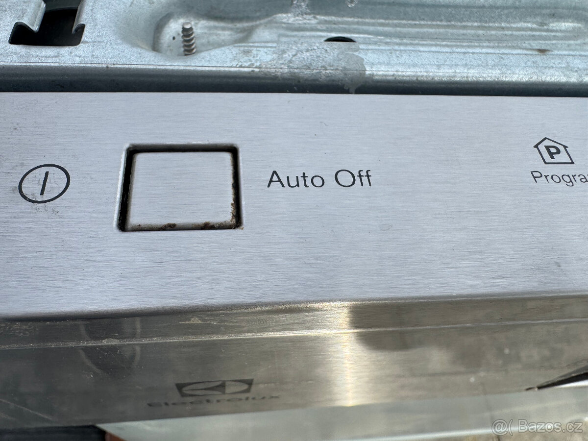 Myčka na nádobí ELECTROLUX ESI 5540 LOX - 9