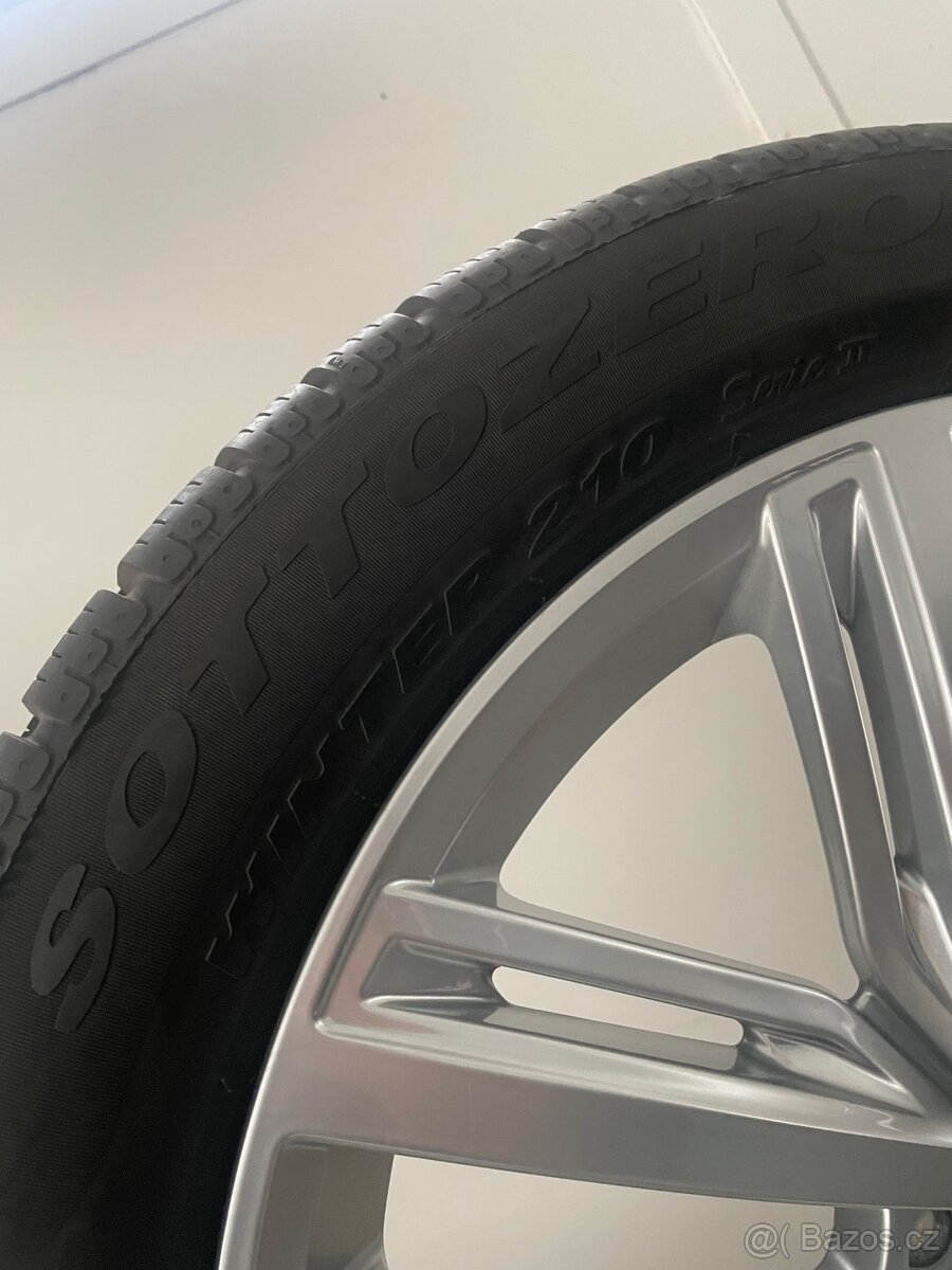 Original zimní alu vw Tiguan r19 Auckland + 235/50/19 95% - 9