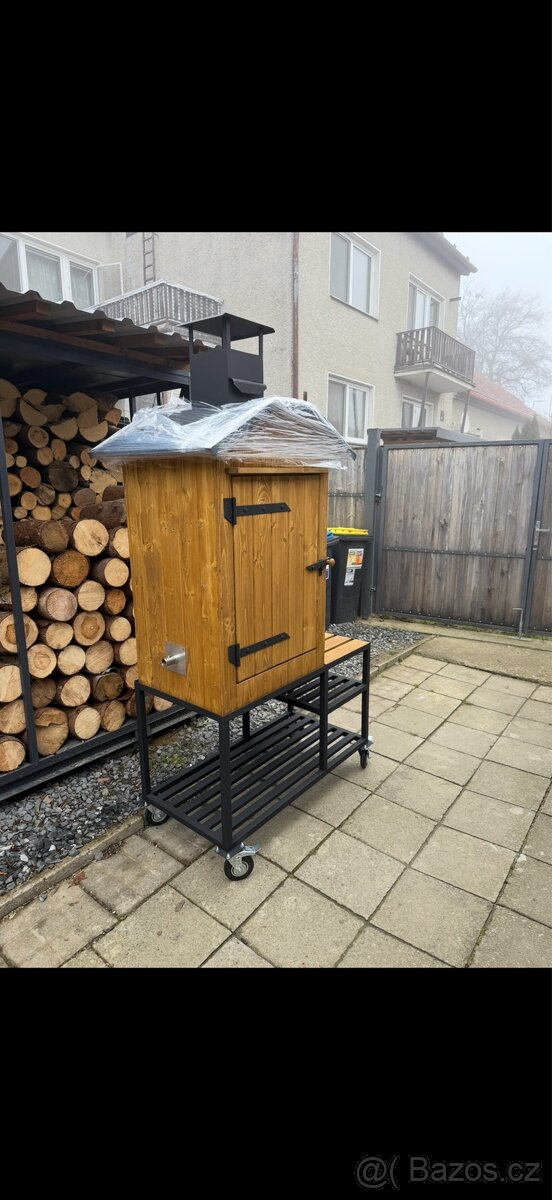 Dřevěná elektrická udírna - 9