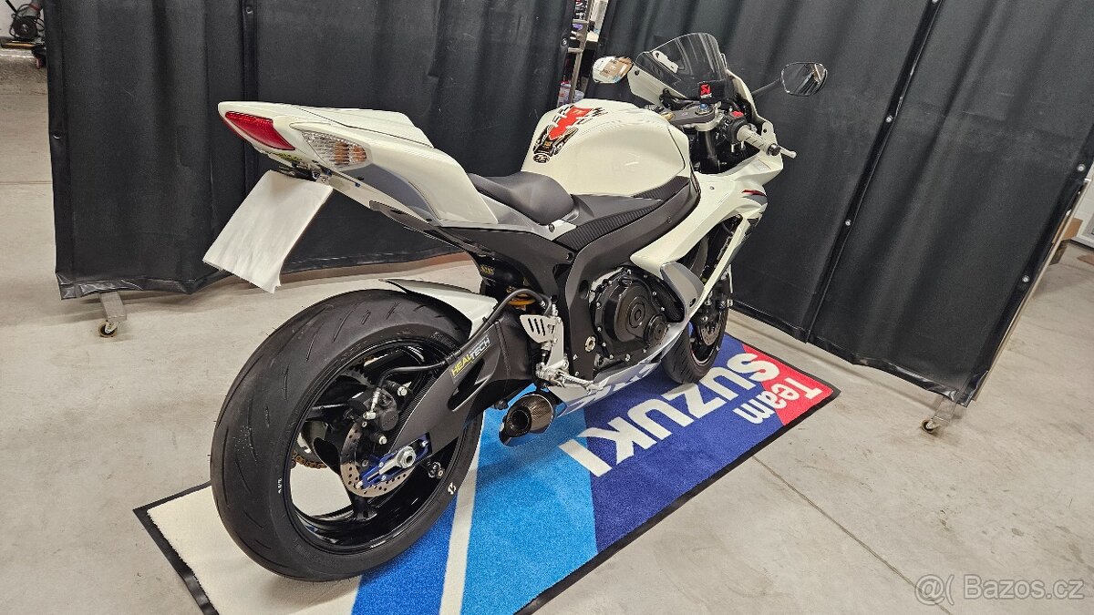 Suzuki GSX-R 750 k9 - 9