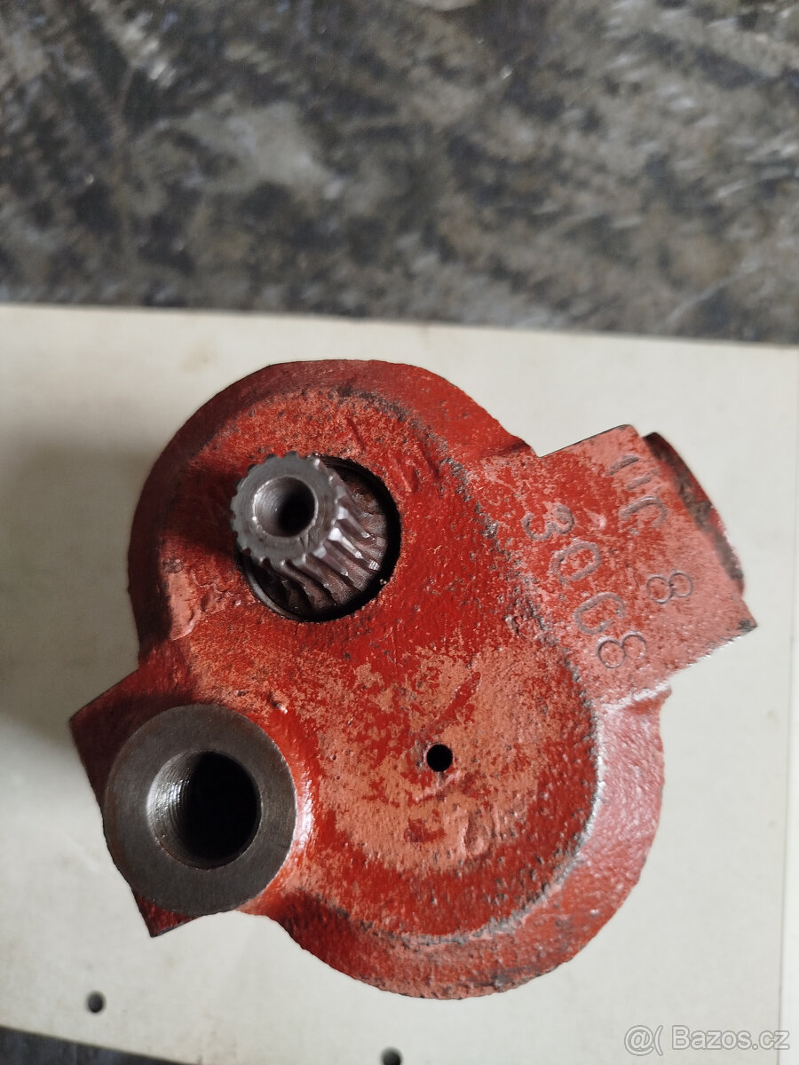 nové hydraulické čerpadlo na traktory Zetor - 9