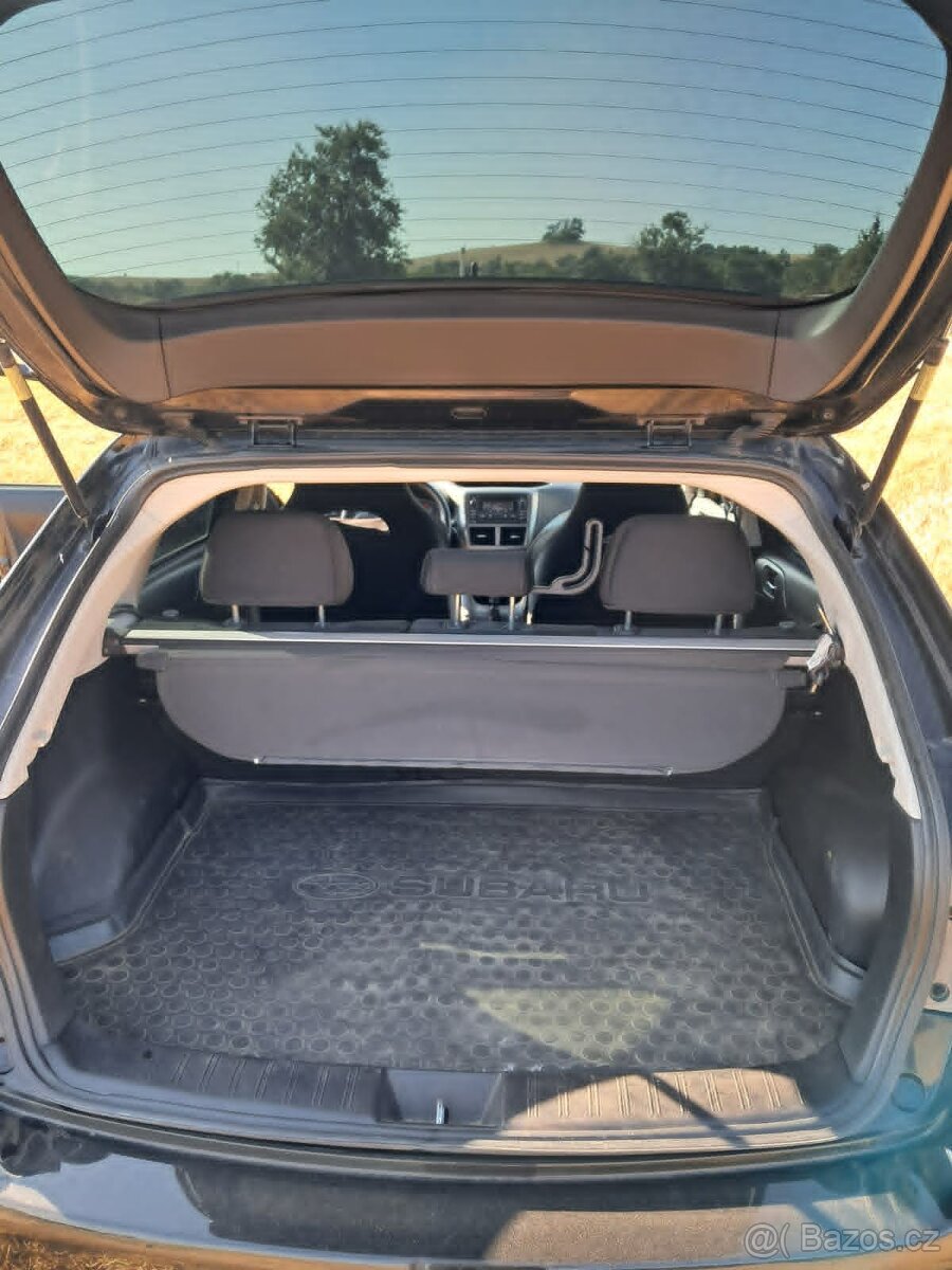 Subaru Impreza 2.0 D - 9