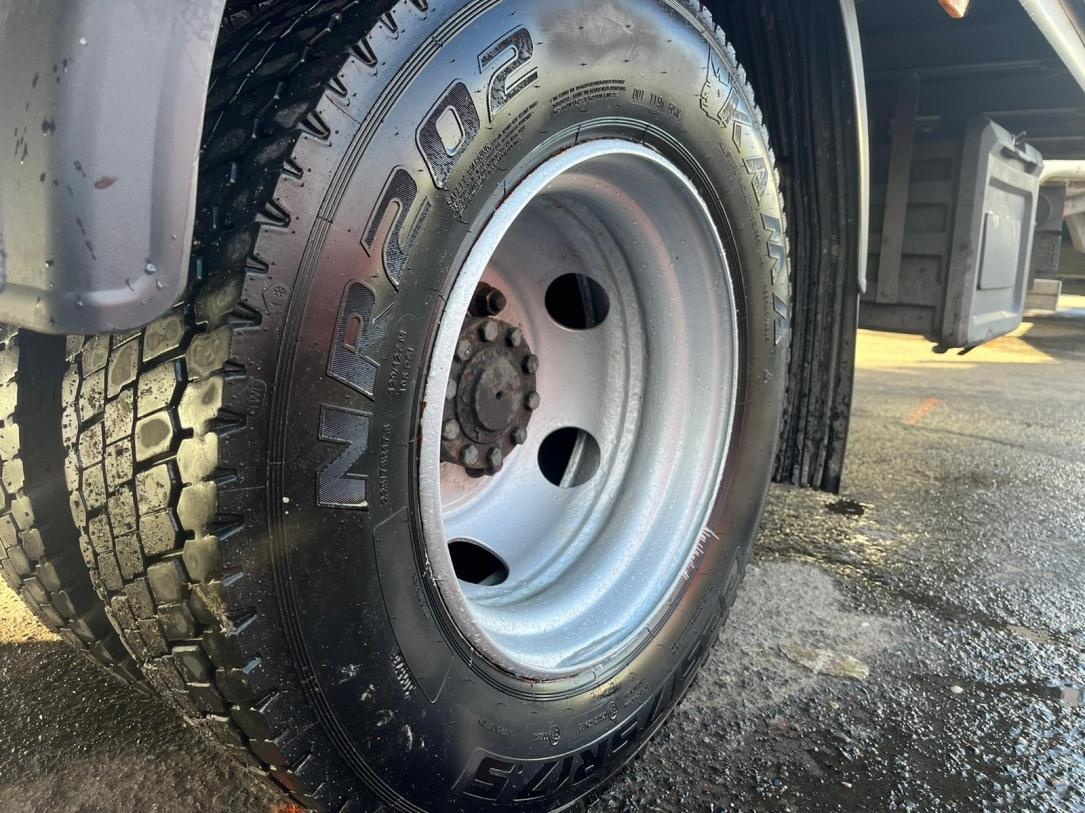 DAF LF 220 MANUÁL EURO VI + AGADOST D11-B1 - 9