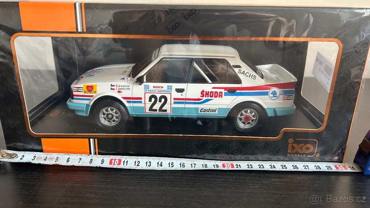 ŠKODA 130L/130LR/Felicia 1:18 IXO - 9