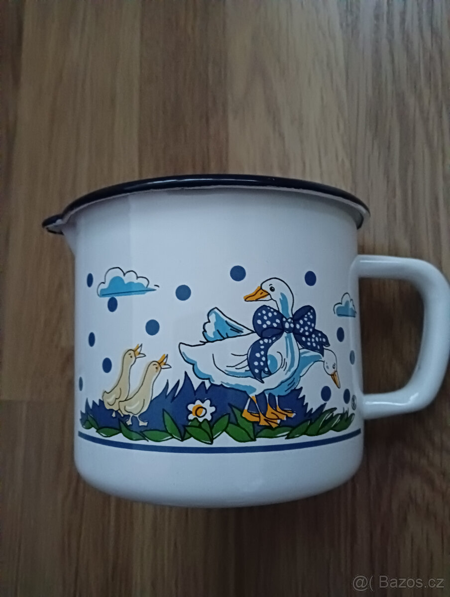 RŮZNÉ NOVÉ VĚCI - KINDER, MILKA, BEBE, DM HRNKY atd. - 9