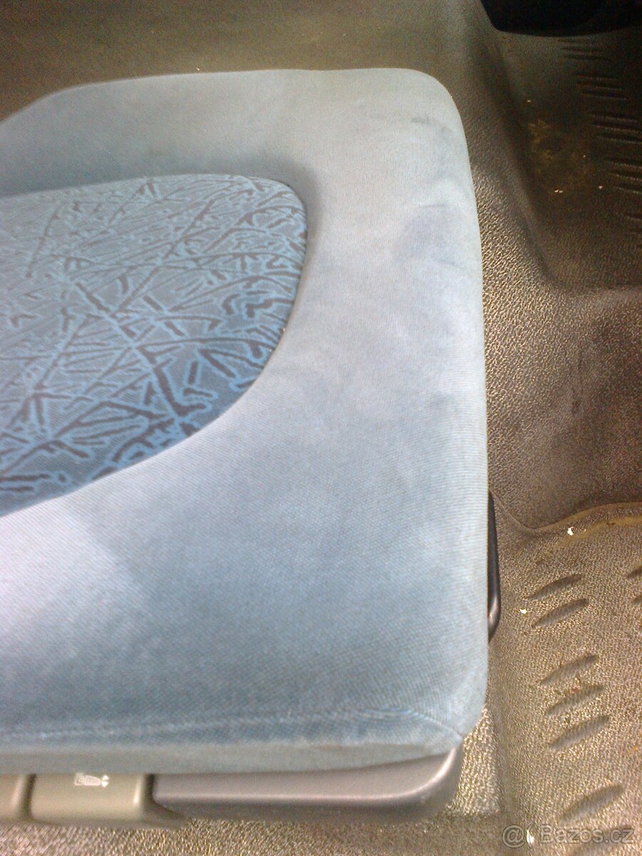 Sedák - DAF LF - řidič / spolujezdec - 995,-Kč - 9