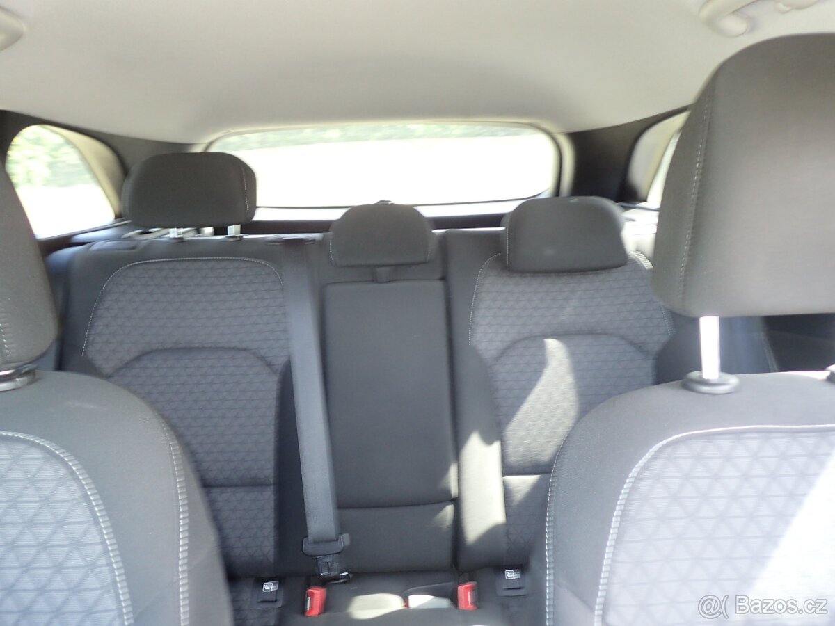 Kia Ceed SW 1,6CRDi 100kw ,Exclusive,11/2018 ČR - 9