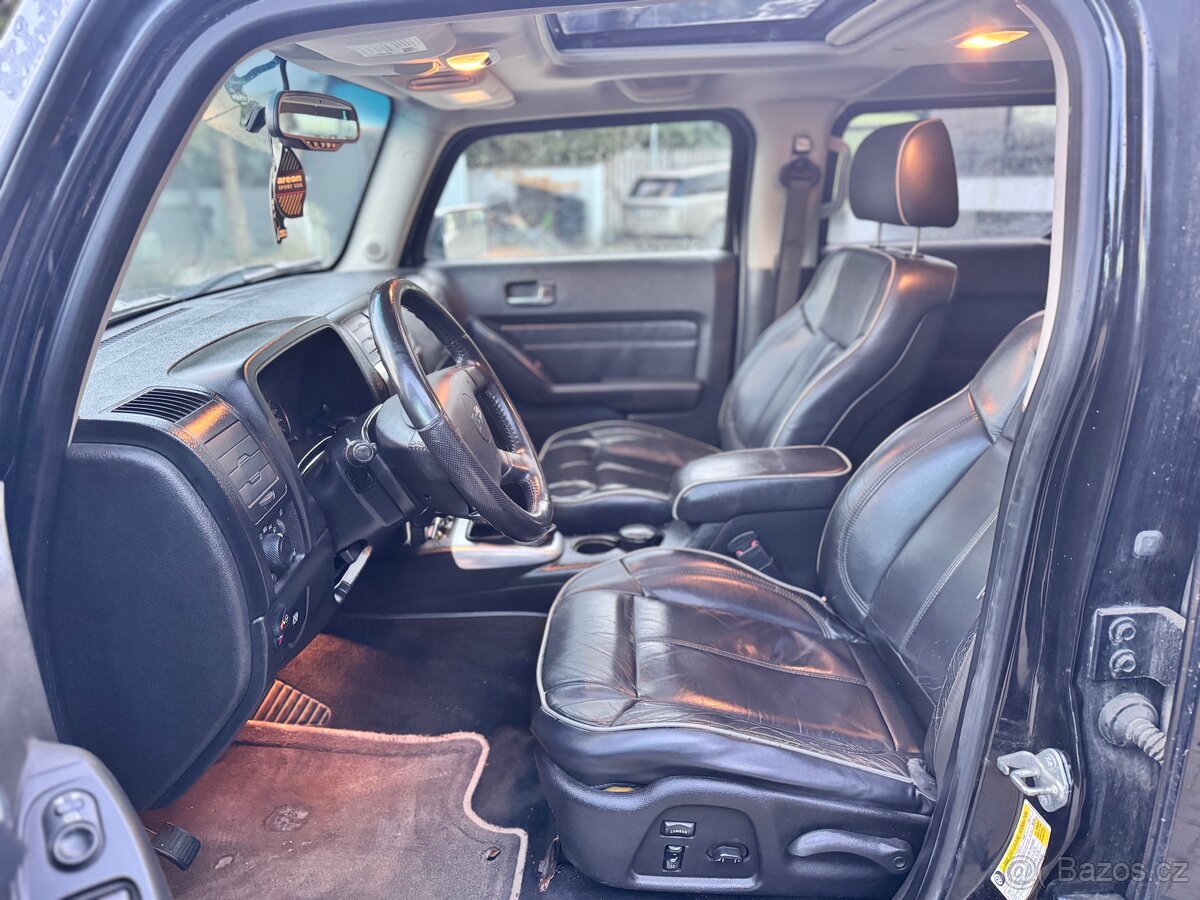 2009 Hummer H3T pickup - 9