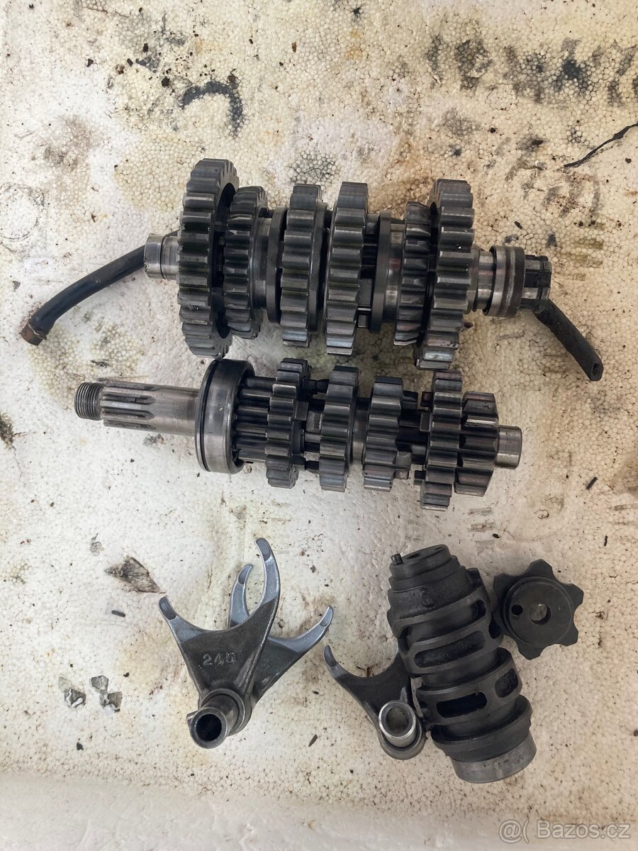 Kawasaki Kx 125 náhradní díly - 9