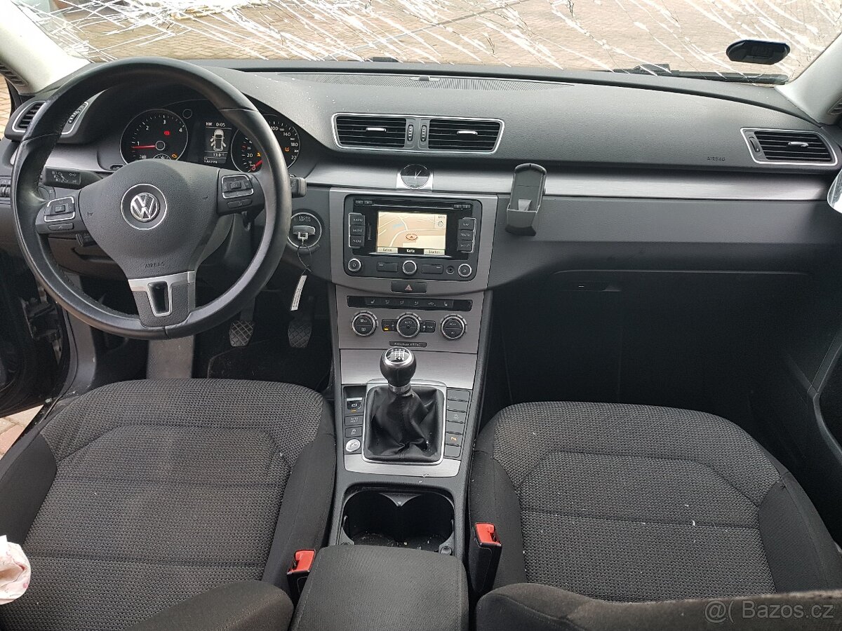 VW Passat Variant 1.6TDI - 2012,jen 140tis km - 9